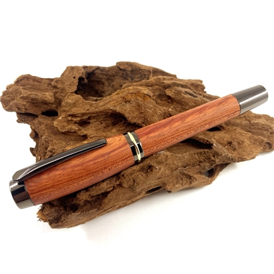 Drevené guľôčkové pero Elegance - Bloodwood titanium