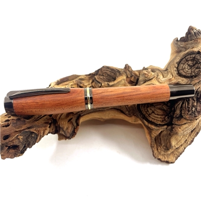 Drevené plniace pero Elegance - Bloodwood titanium