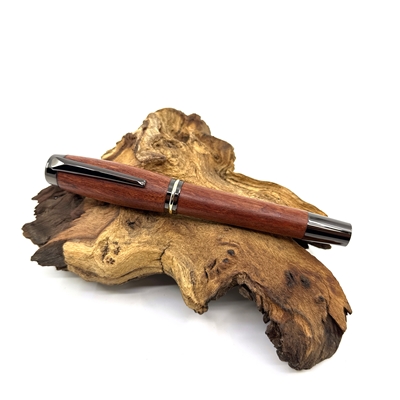 Drevené guľôčkové pero Elegance - Leopardwood titanium