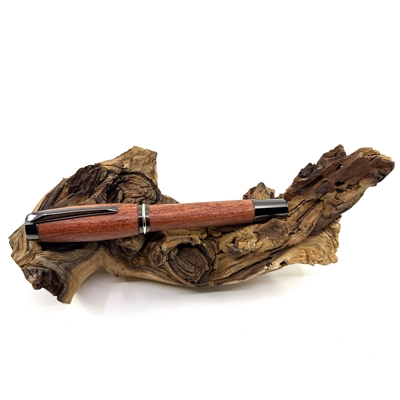 Drevené plniace pero Elegance - Leopardwood titanium